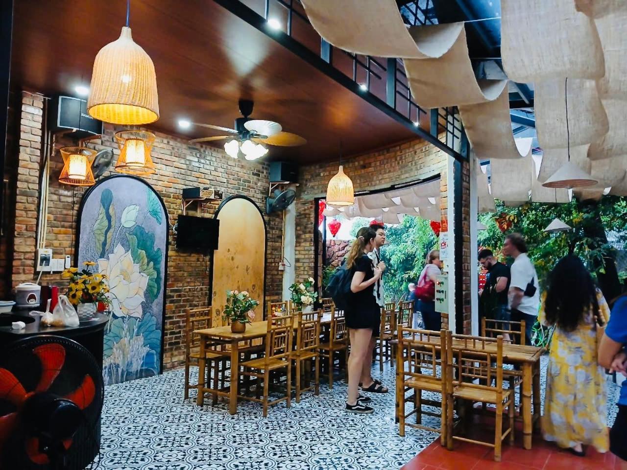 Sunshine Villa Thuy Bieu Hue Exterior foto
